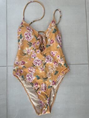 L.A. Hearts Swim One Piece Swimsuit Floral Cut Out Scoop Swimwear